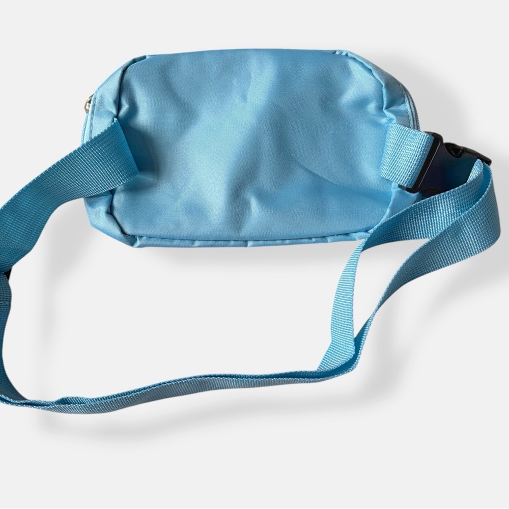 UNC Chapel Hill Tote + Waist Fanny Pack Bag Set Collegiate Spirit, Campus Icons - Picture 14 of 15
